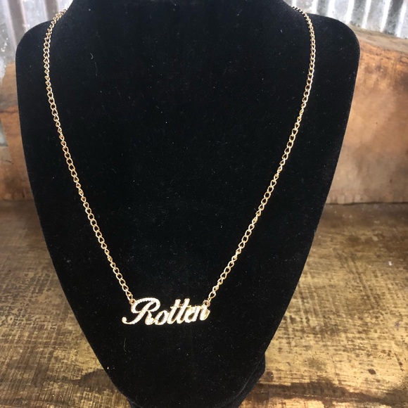 Accessories - Neck lace / rhinestone lettering saying rotten
